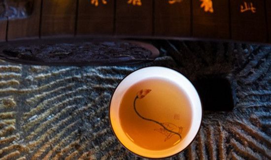 喝白茶会失眠吗