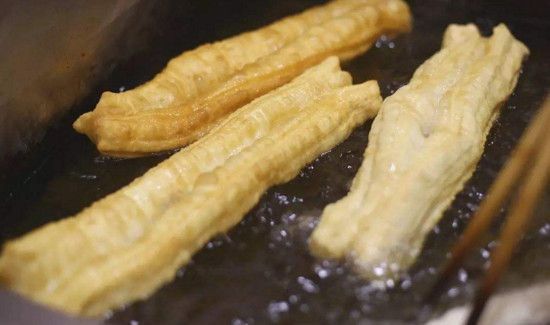 油条为什么含铝