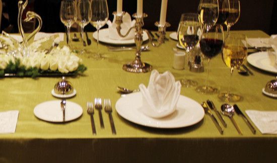 西餐餐巾的叠法