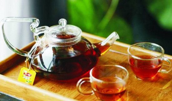 红茶饮用有七忌