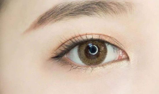 假睫毛胶水怎么卸