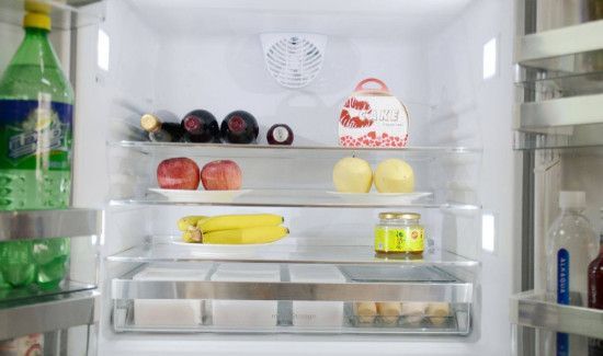 冰箱冷藏室有水