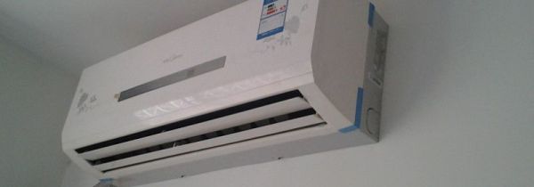 空调外机滴水什么情况