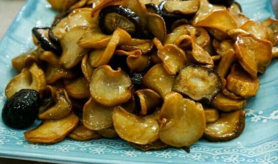 杏鲍菇和香菇能一起吃吗