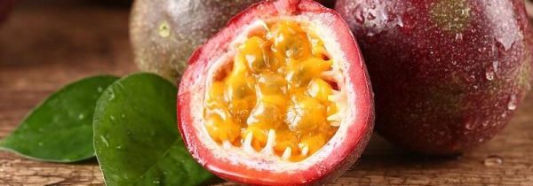 百香果里面的黑籽能吃吗