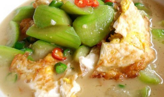 丝瓜和鸡蛋打汤可以吃吗