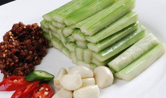 丝瓜发黑的原因