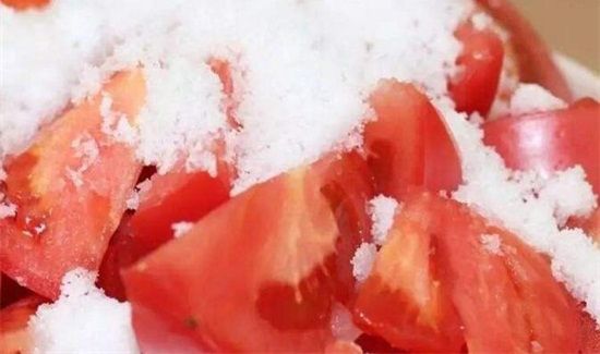 糖拌西红柿的危害