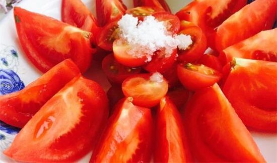 糖拌西红柿的危害