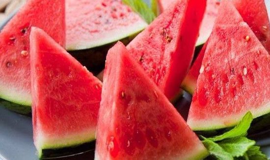火龙果和西瓜哪个糖分高