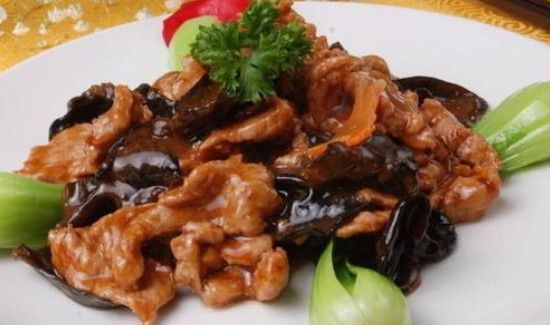 牛肉和木耳能一起炒着吃吗