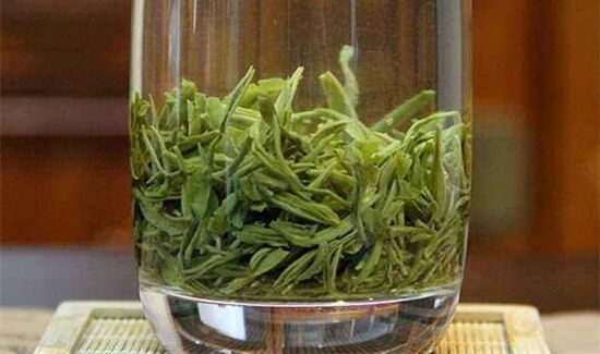 绿茶和牛奶能一起喝吗