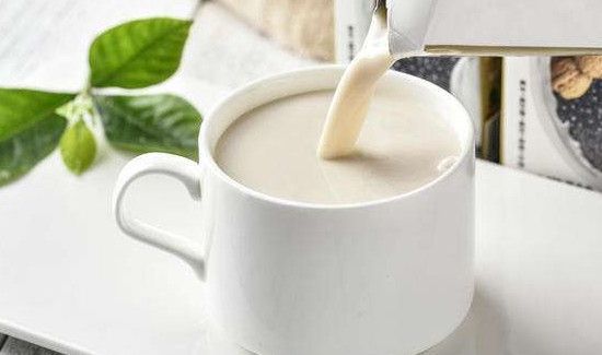 生牛乳和纯牛奶有什么区别