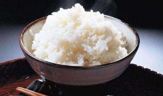 米饭夹生可以炒熟吗