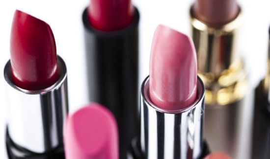 没有红色眼影可以用什么来代替