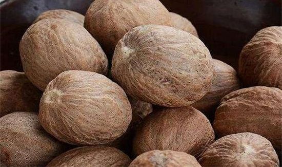 草蔻与肉蔻的区别