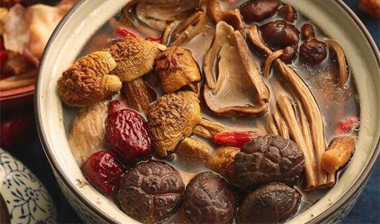 菌汤为什么不能放香菇