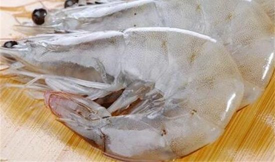 虾和葡萄一起吃了怎么办