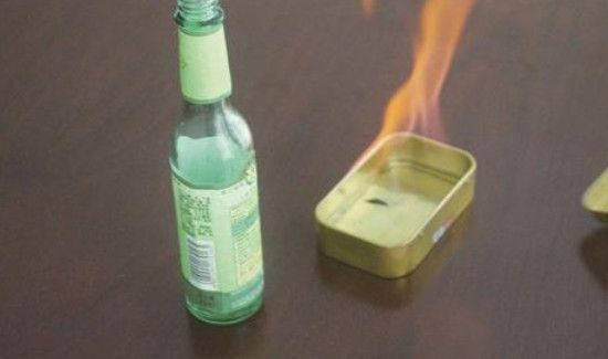 花露水是酸性还是碱性