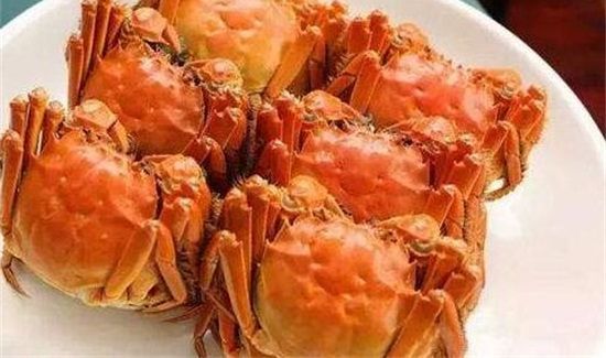 螃蟹可以和酸奶一起吃吗