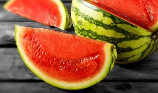 西瓜头和尾巴哪边甜