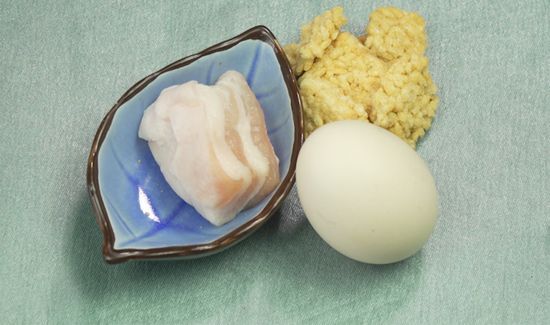 鸡蛋不能和什么一起吃