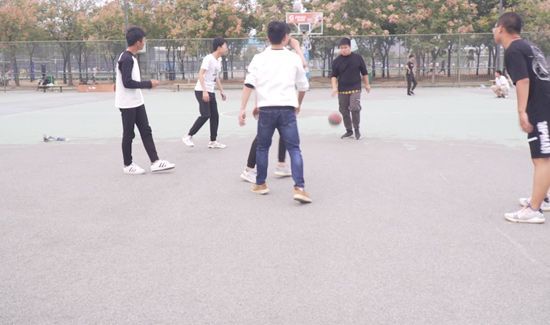 篮球规则犯规有哪些