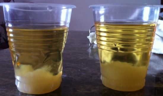 蜂蜜底部有白色毛绒点