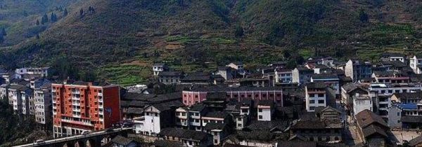 重庆秀山县属于哪个区