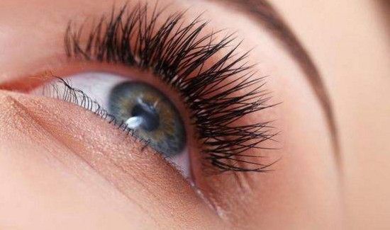 睫毛如何夹翘