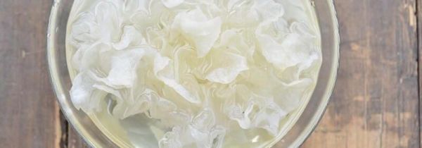 银耳泡了三天还能吃吗