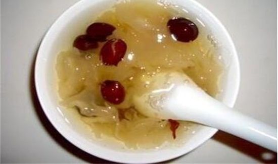 银耳小米红枣的禁忌