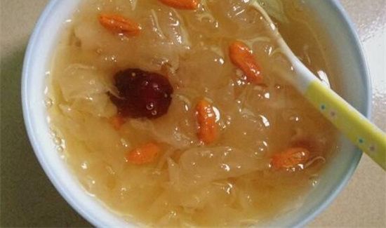 银耳不出胶是怎么回事