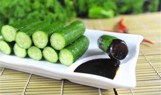 飞蟹不能和什么一起吃