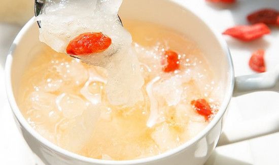 冰糖银耳炖雪梨的禁忌