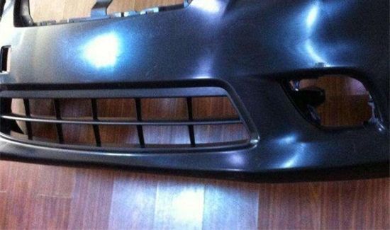 车保险杠凹进去能修复