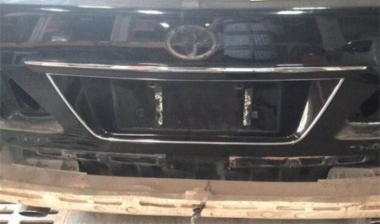 车保险杠换了能和以前一样吗?