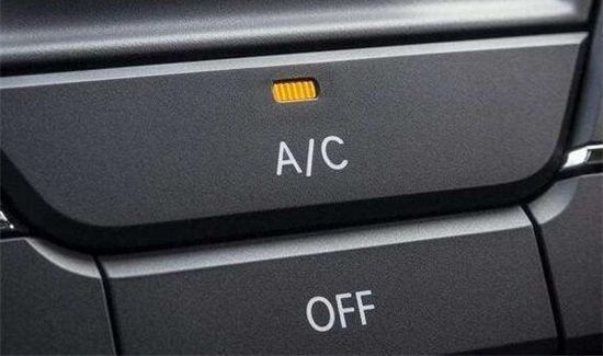 冬天车开空调用不用开AC