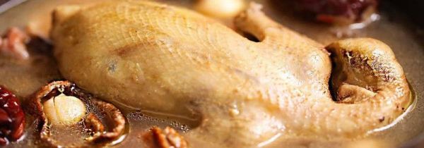 鸽子汤禁忌放什么相克