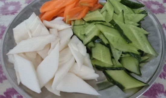 黄瓜山药能一起吃吗