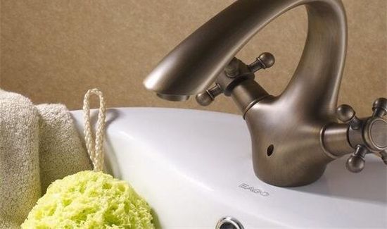 洗手池水龙头怎么换