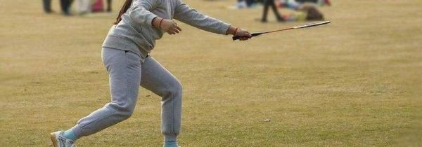 打羽毛球消耗的热量