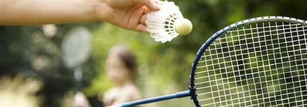 羽毛球拍拉线磅数知识