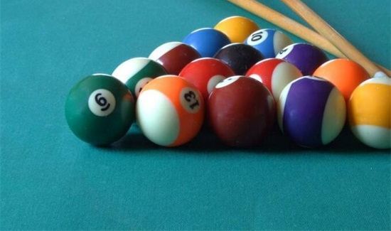 台球正确的出杆