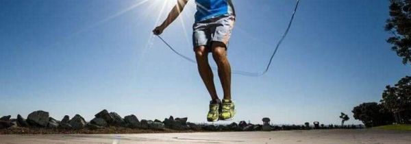 跳绳1000下能消耗多少卡路里