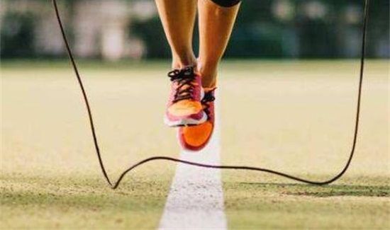 跳绳1000下能消耗多少卡路里