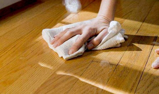 地板上的油漆用什么可以洗掉