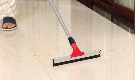 地板上的油漆用什么可以洗掉