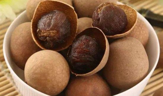 桂圆干直接吃还是泡水