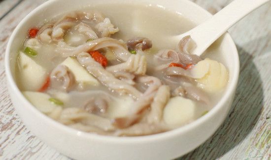 吃莲子猪肚汤的禁忌